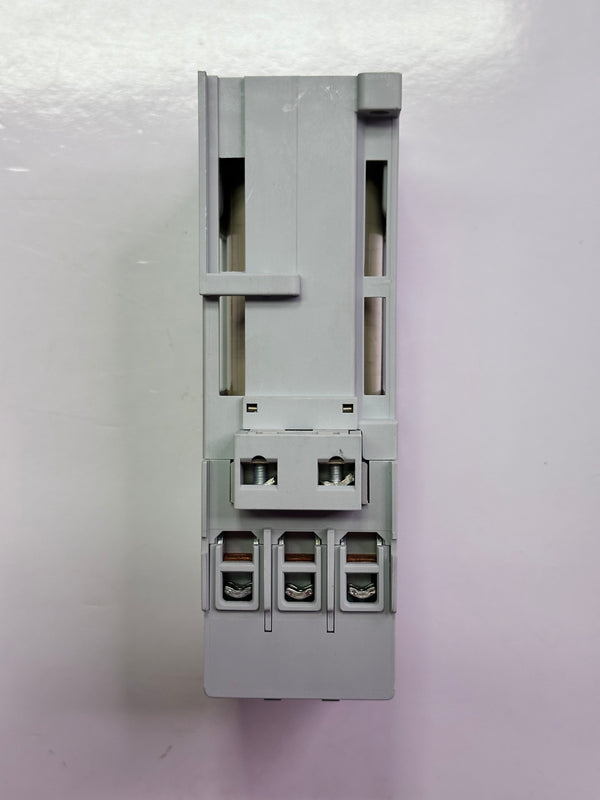 Sprecher + Schuh CA7-30C-00 110VDC Contactor