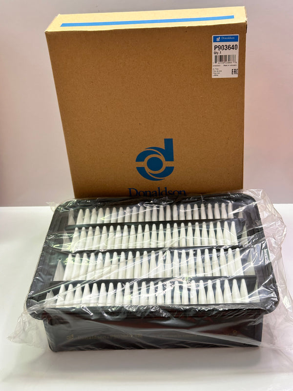Donaldson P903640 Air Filter, Panel Engine for Toyota 17801-11130