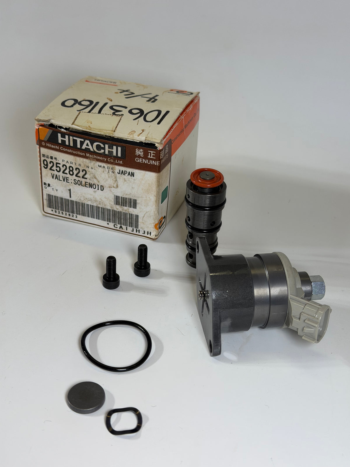 Hitachi 9252822 Solenoid Valve