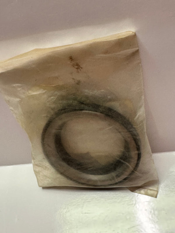 Isuzu 8944594160 Front Axle Shaft Oil Seal for NPR 2L2621