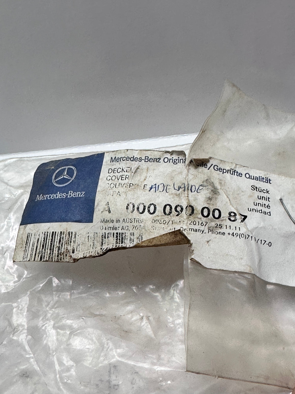 Mercedes-Benz A0000900087 Cover / Cap