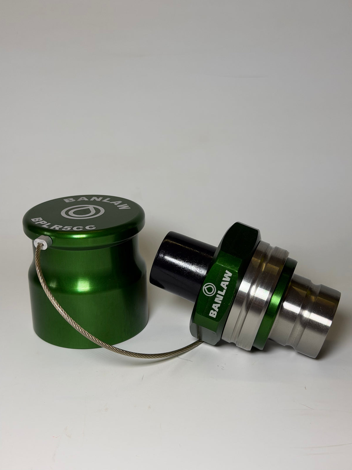 Banlaw BPLR5BE Size 5 Flush Face Fluid Transfer Receiver, 3/4", Green with Cap