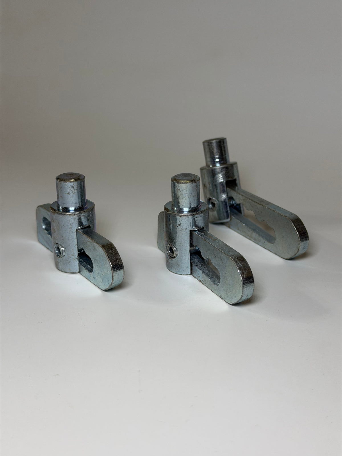 Antiluce UES3232 Weld on Fastener, pack of 3