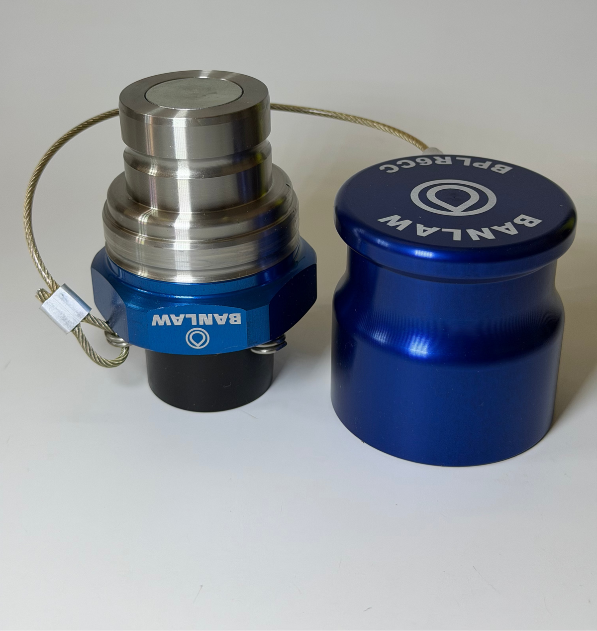 Banlaw BPLR6CE 1" Flush Face Receiver & Cap, Blue