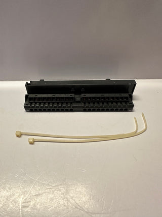 Siemens SIMATIC S7-300 Connector 6ES7392-1BJ00-0AA0