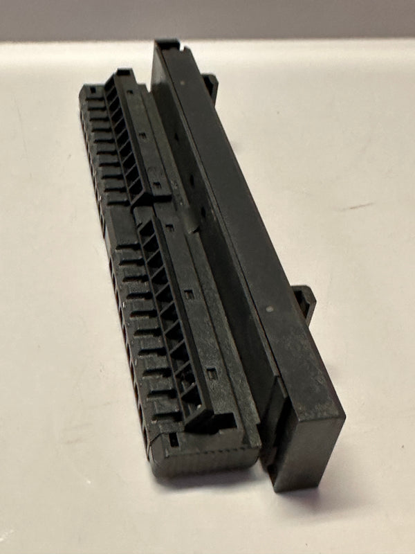 Siemens SIMATIC S7-300 Connector 6ES7392-1BJ00-0AA0