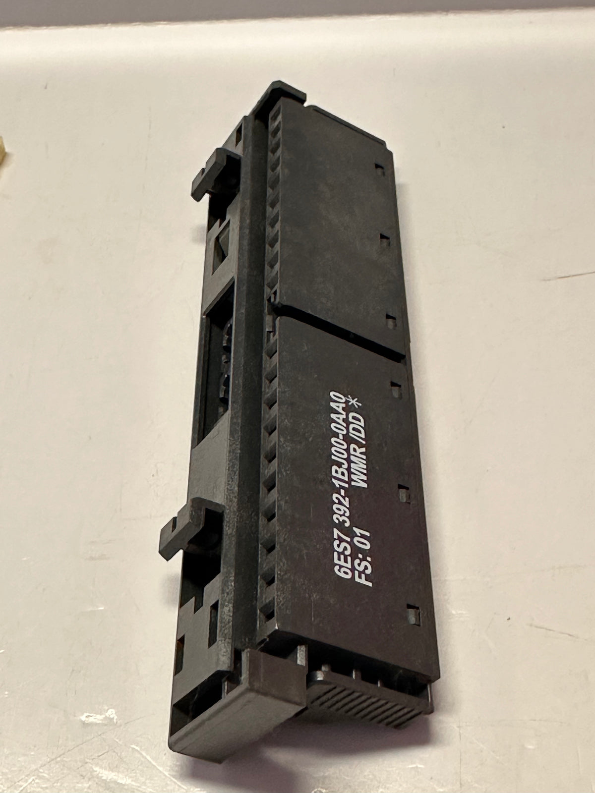 Siemens 6ES7392-1BJ00-0AA0 SIMATIC S7-300 20-Pole Front Connector