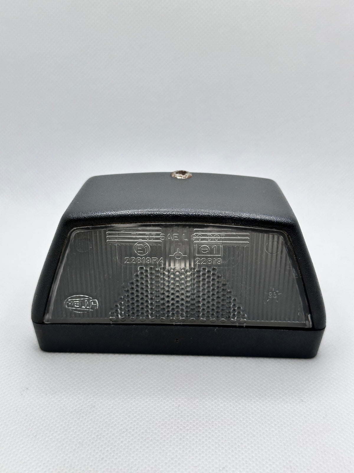 Hella 2553 Number Plate Lamp – 2KA 951 068-043
