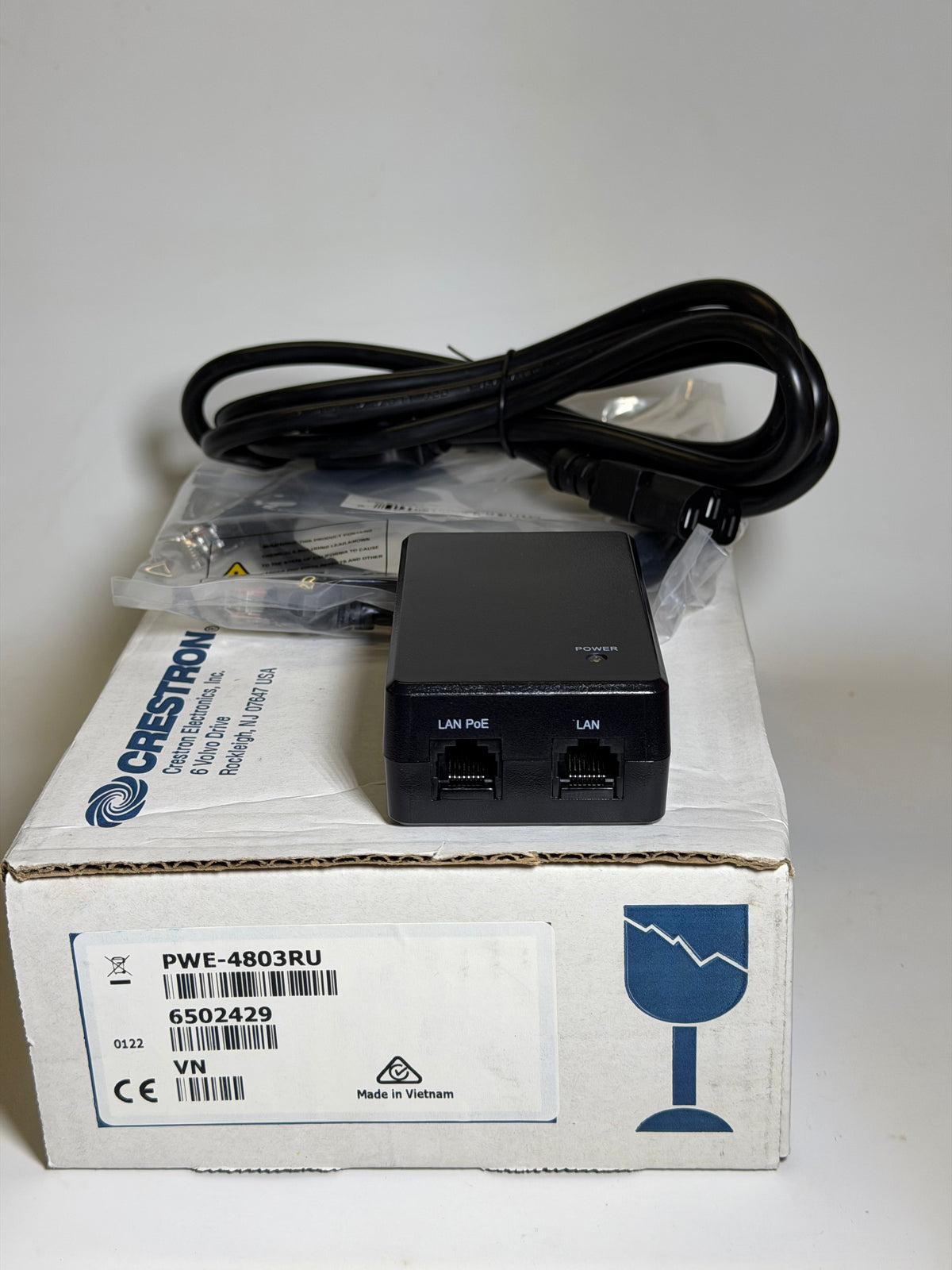 Crestron PWE-4803RU PoE Injector