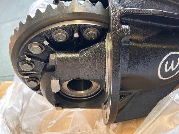 TOYOTA 41110-60A80 Carrier Assy, Differential, Rear Likely for Landcruiser VX, VXL