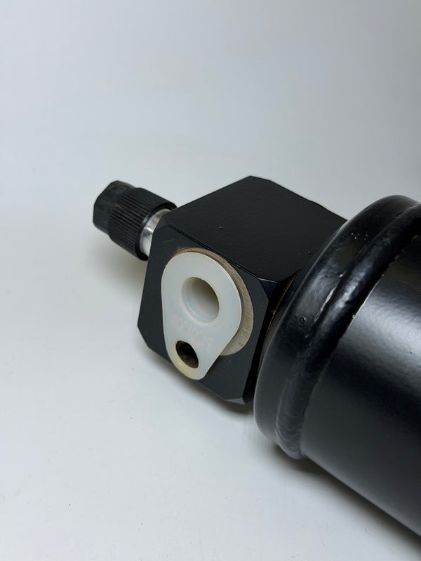 Volvo 11164457 Heavy Duty Receiver Dryer