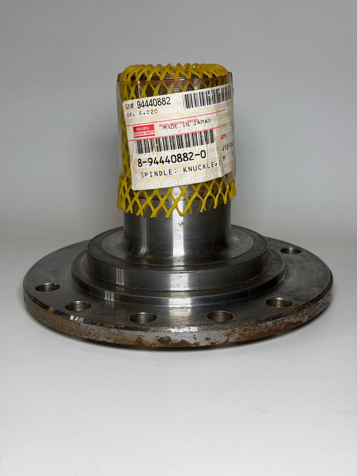 Isuzu 8-94440882-0 / 8944408820 Spindle, Knuckle