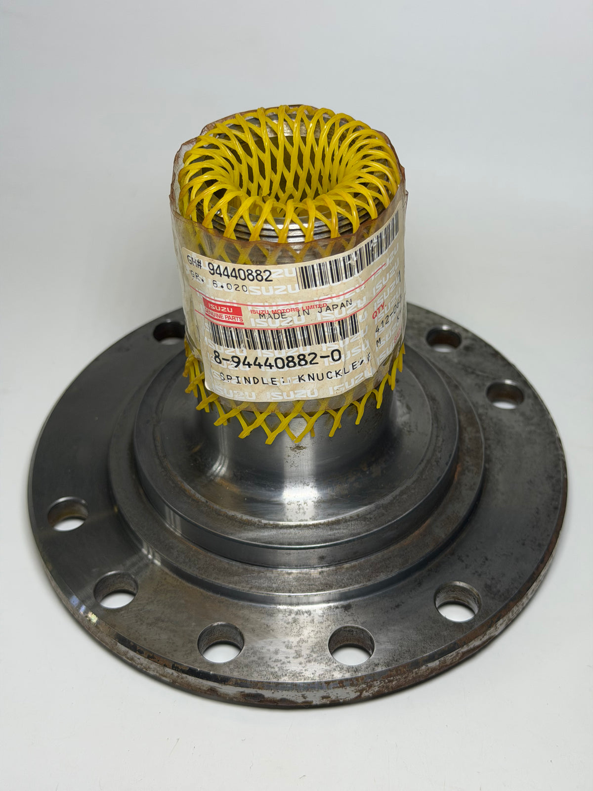 Isuzu 8-94440882-0 / 8944408820 Spindle, Knuckle