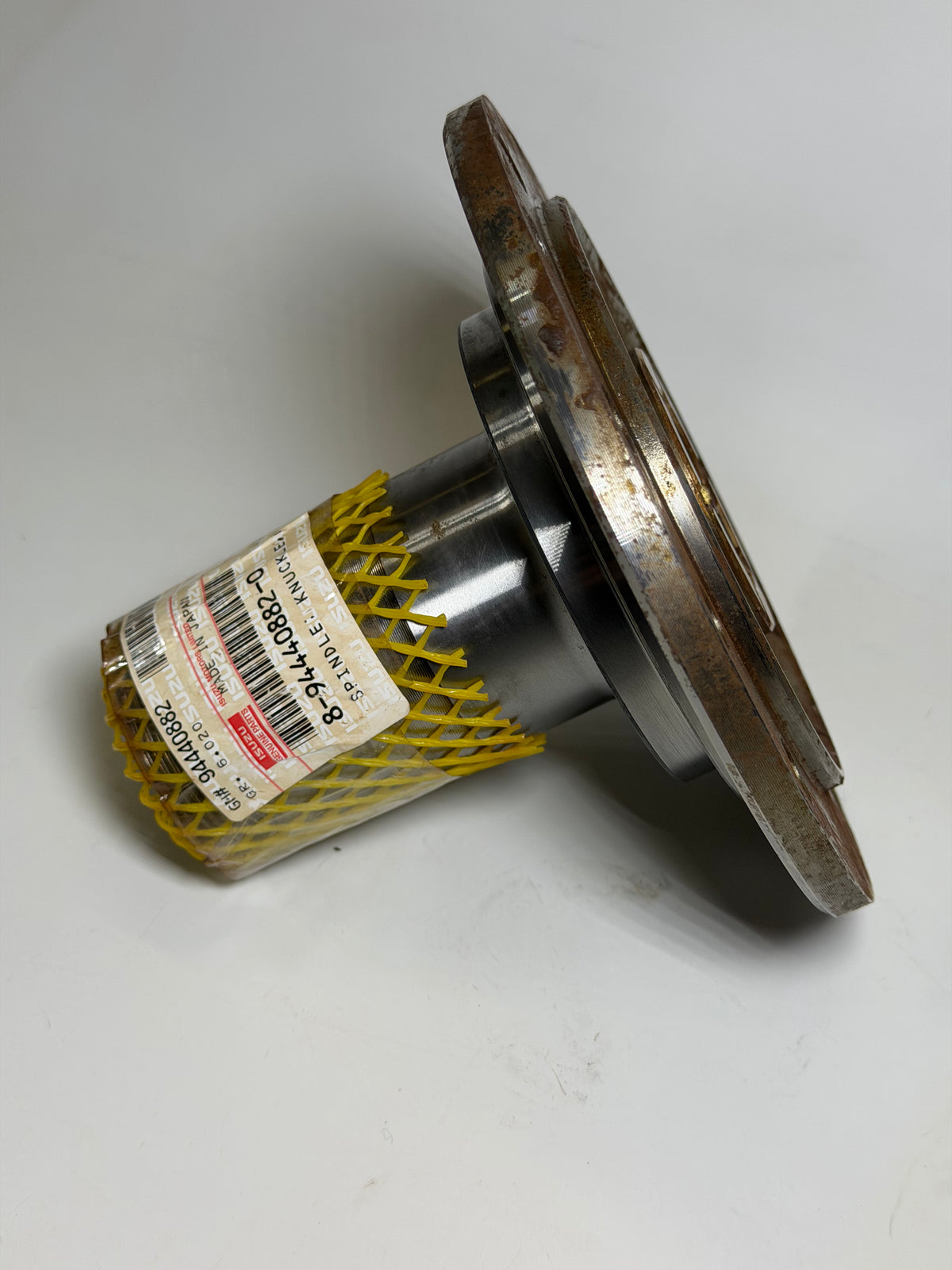 Isuzu 8-94440882-0 / 8944408820 Spindle, Knuckle