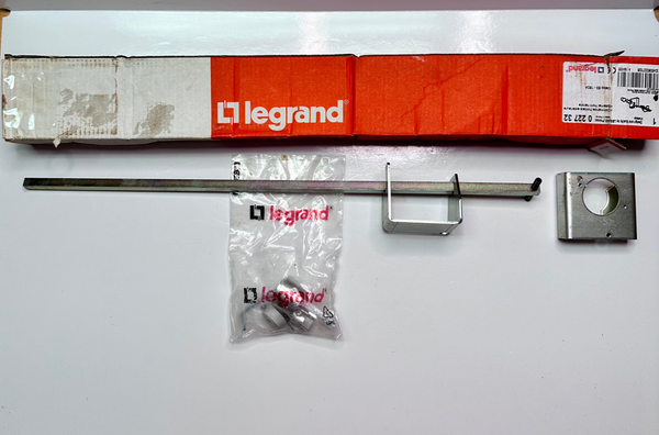 Legrand 0 227 32 Front external handle for Vistop 63A to 160A