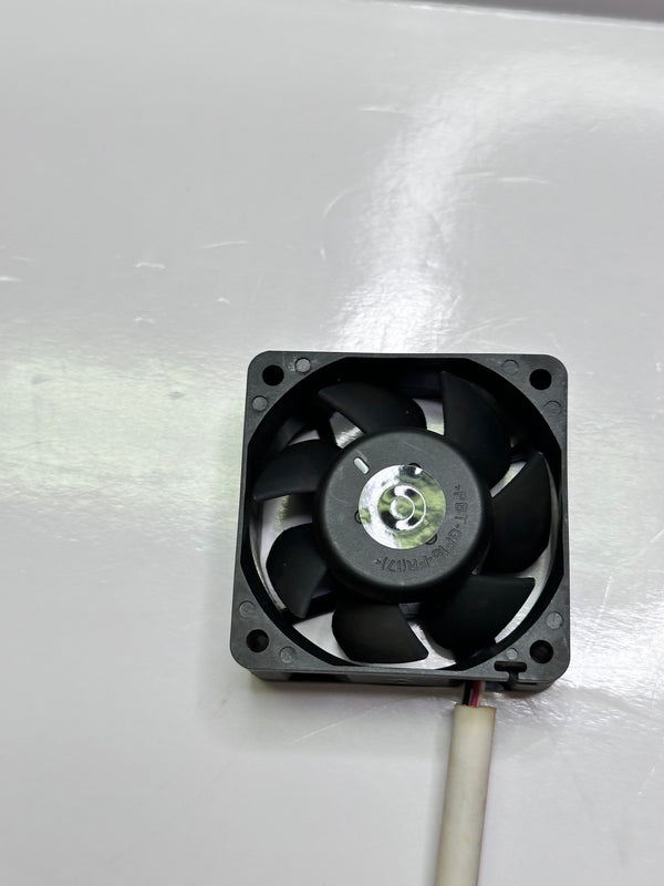 Delta QFR0624EH Cooling Fan 24V, 0.15A 3 wire