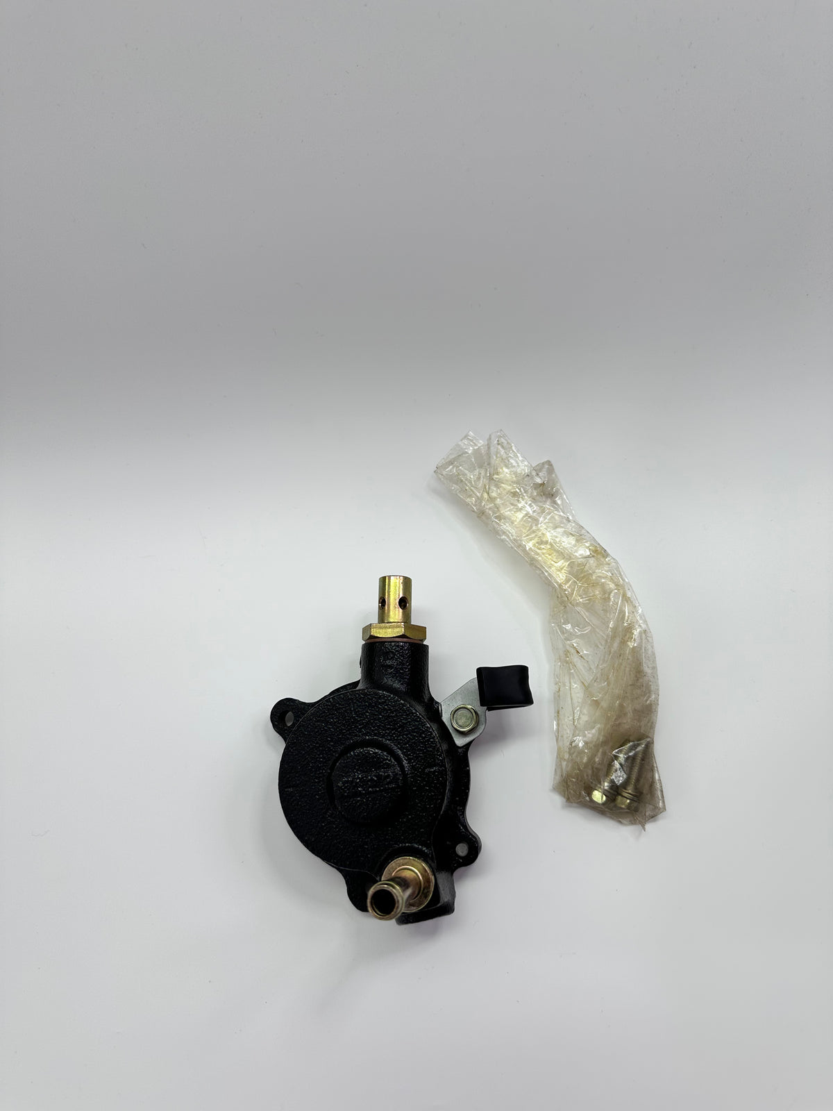 Toyota 29300-54051 Alternator Brake Vacuum Pump
