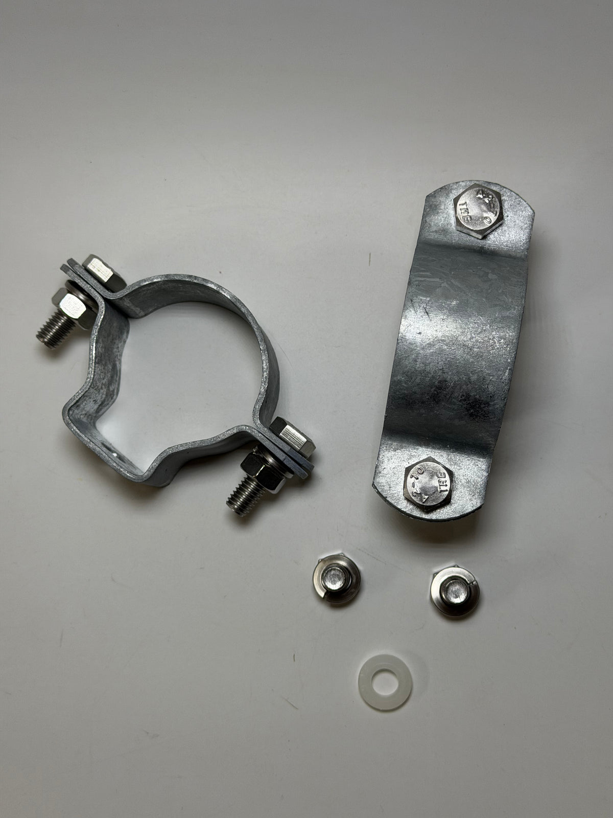 Eaton Crouse-Hinds 22480472000 CEAG nLLK 15 Pipe Clamp Set
