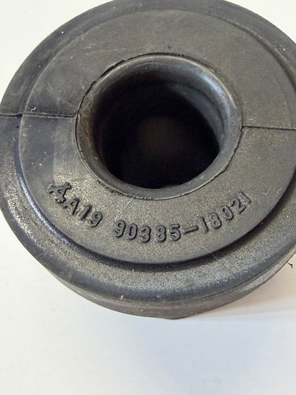 Toyota 90385-18022 Set of 2 Rear Leaf Spring Rubber Bush