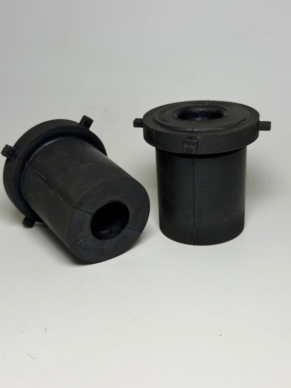 Toyota 90385-18022 Set of 2 Rear Leaf Spring Rubber Bush