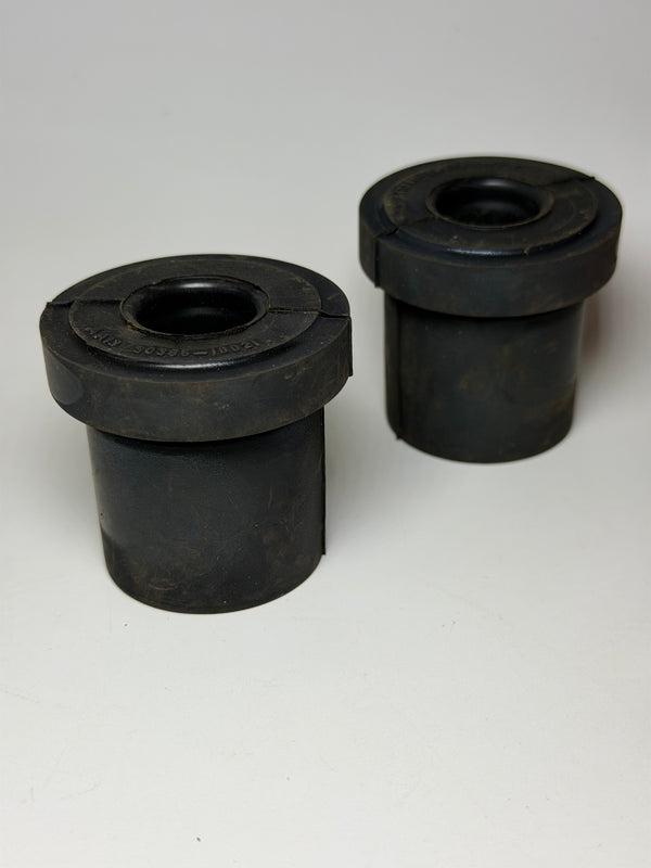 Toyota 90385-18021 Rear Leaf Spring Bush, Set of 2