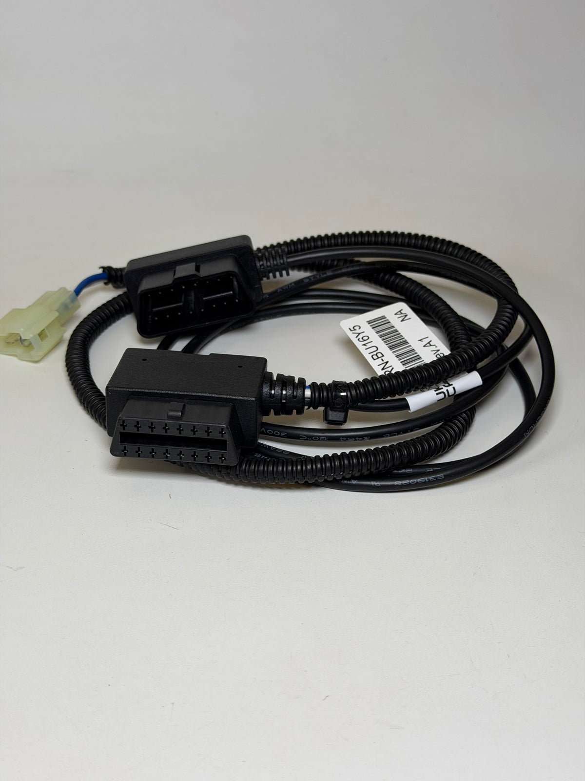 HRN-BU16Y5 Diagnostic Adapter Cable for Mitsubishi Fuso HRN-EZFUSO