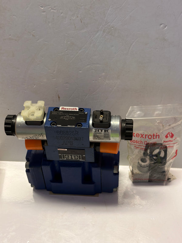 BOSCH REXROTH 4WEH10E47U/4WE6J62/Z2FS6-2-44 Directional Valve.