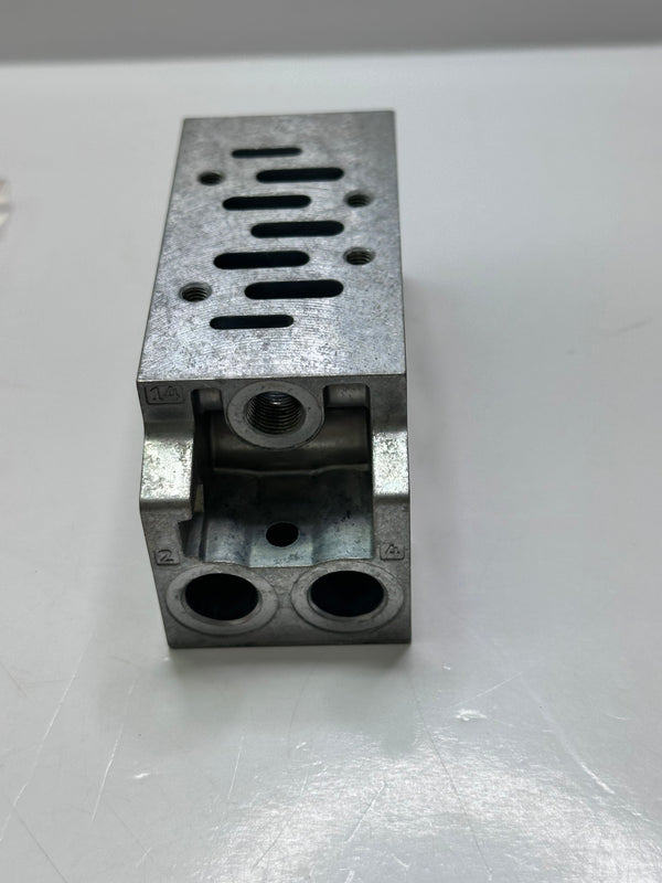Festo NAVW-1/4-1-ISO Manifold Sub-Base with Angled Connections 152789