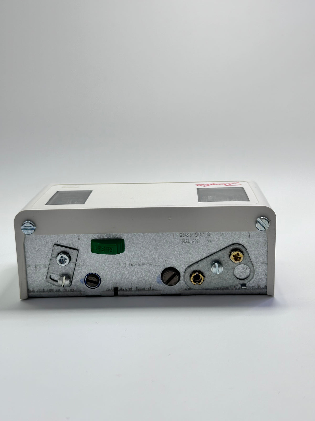 Danfoss 060-126866 KP17B Pressure Switch, 060126866