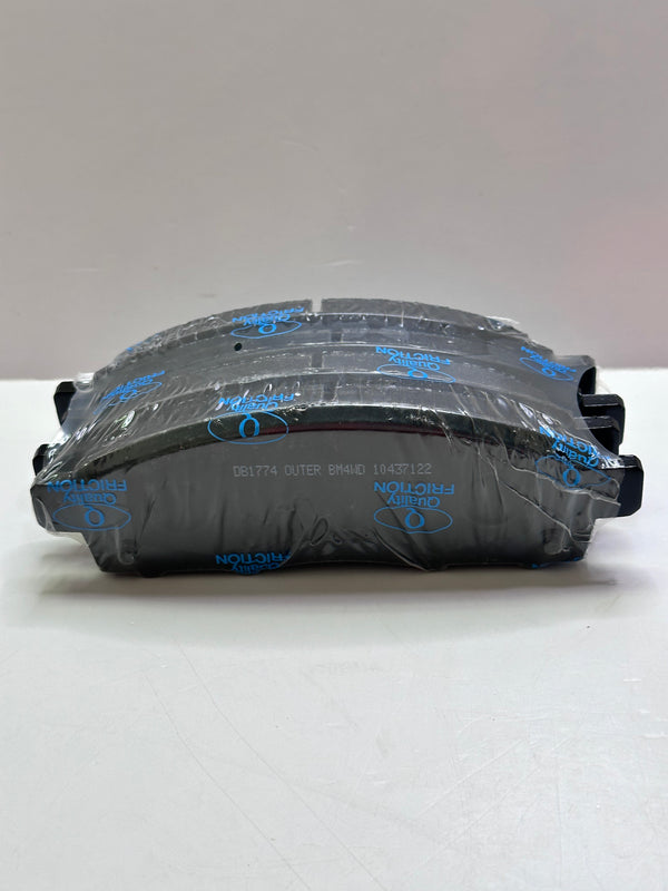 Bendix DB1774/4WD 4WD/SUV Brake Pad Set, Front for Mitsubishi