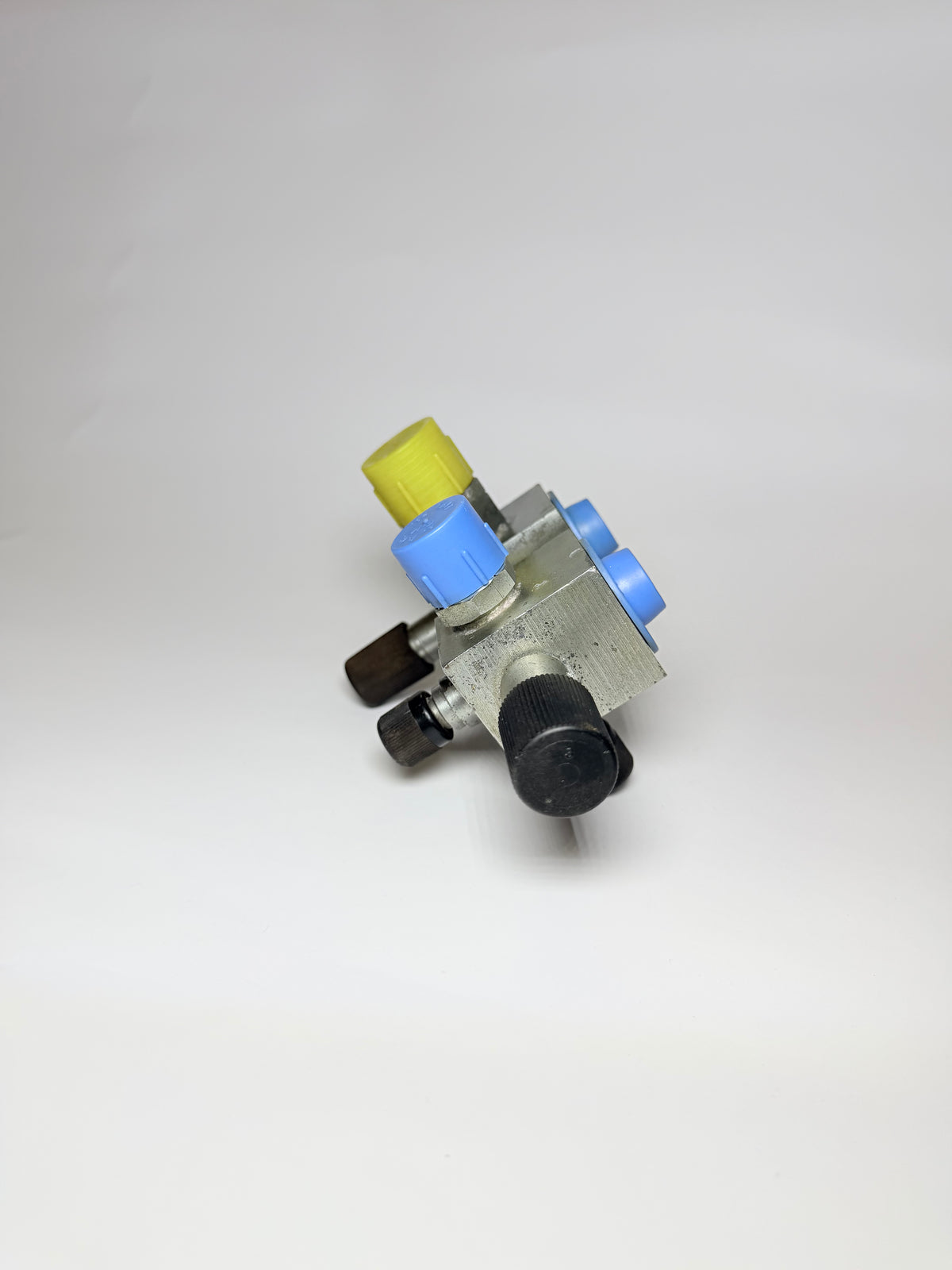 304-2740 Manifold Assembly - Genuine CAT Part