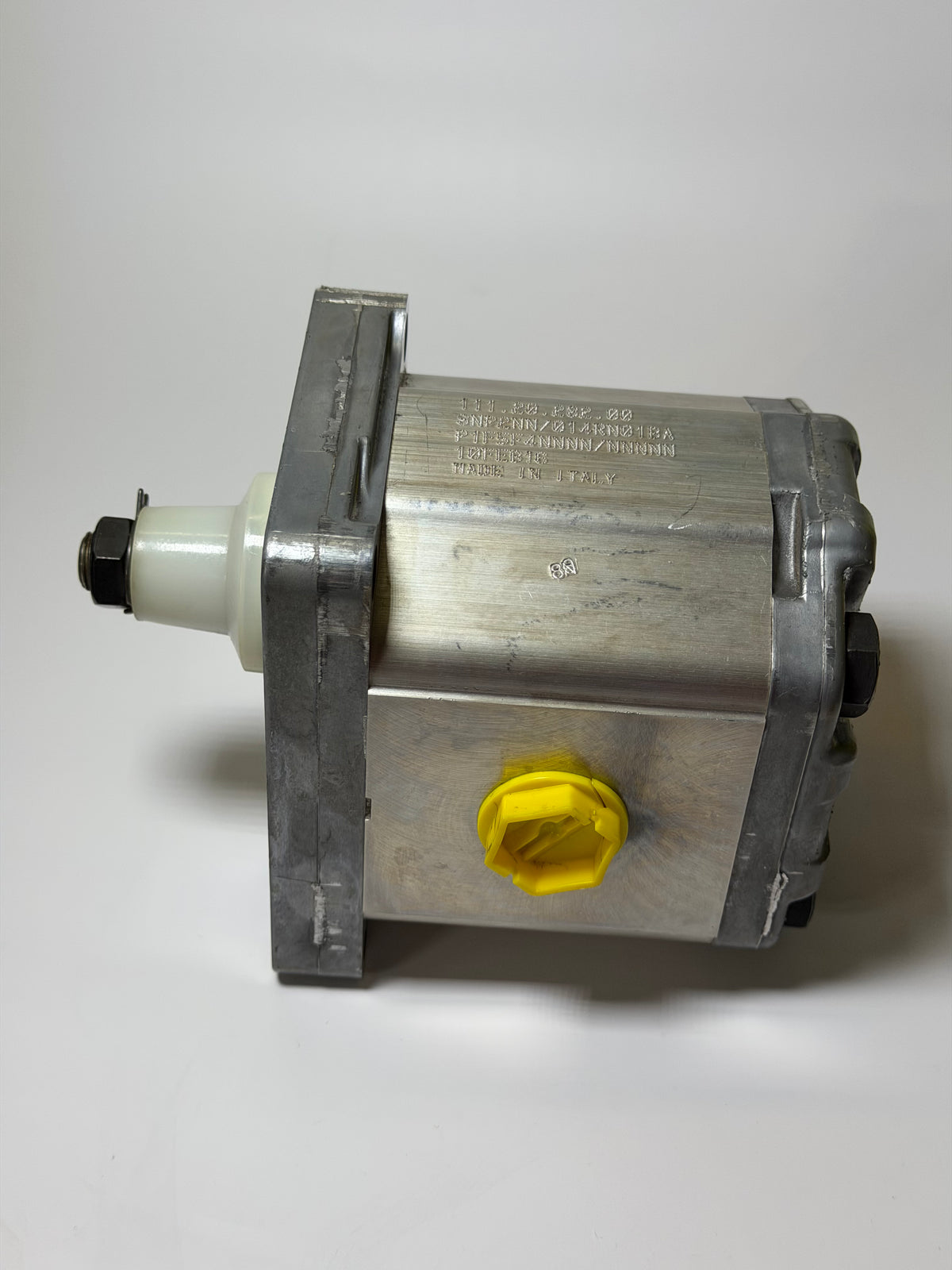 Sauer-Danfoss 111.20.282.00 SNP2NN Group 2 Gear Pump