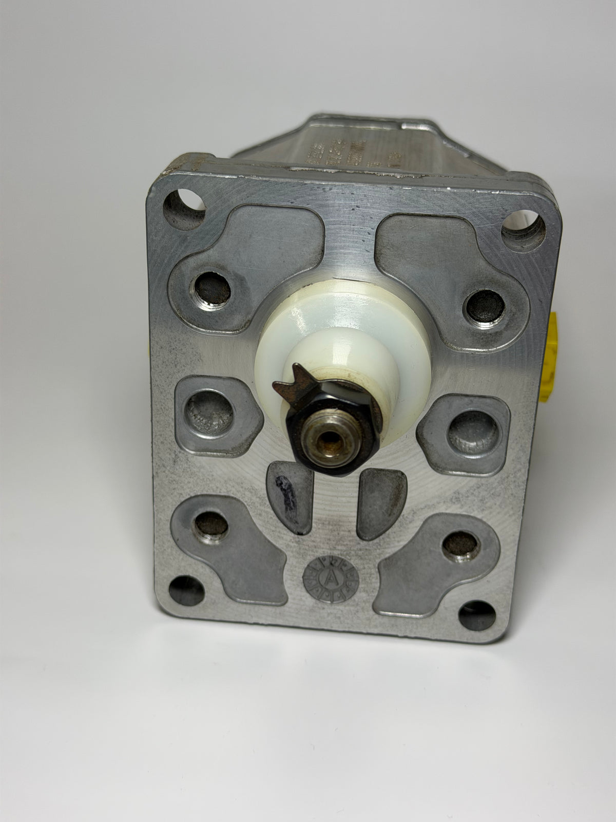 Sauer-Danfoss 111.20.282.00 SNP2NN Group 2 Gear Pump