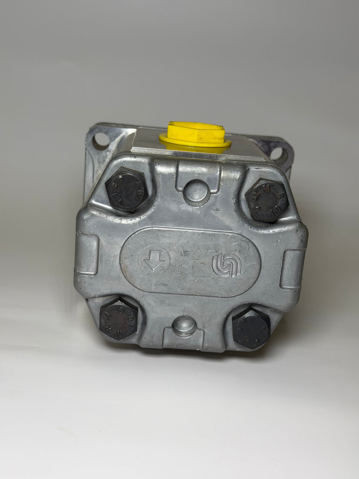 Sauer-Danfoss 111.20.282.00 SNP2NN Group 2 Gear Pump