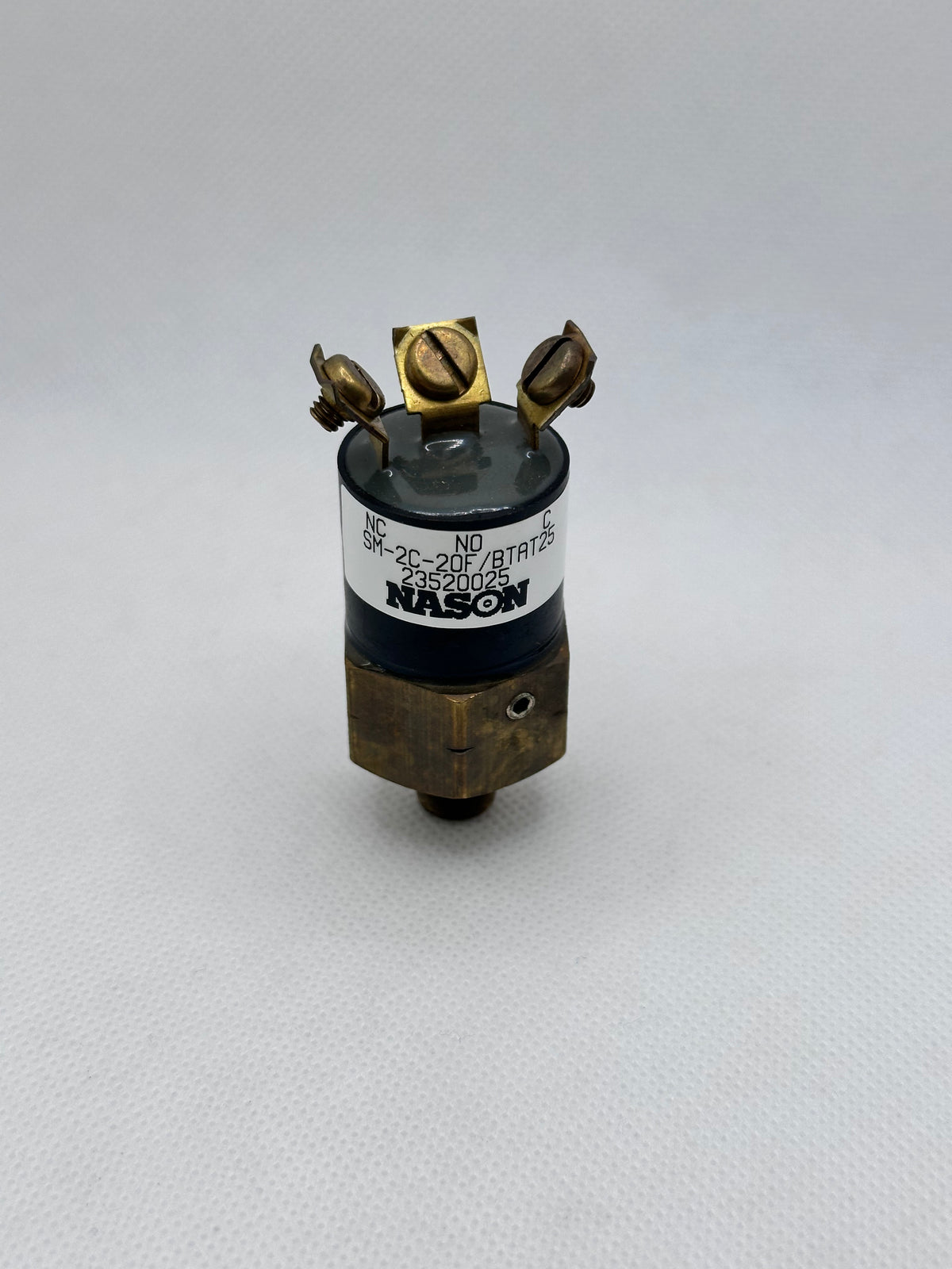 Nason SM-2C-020F / 23520025 Pressure Switch — 20 PSI
