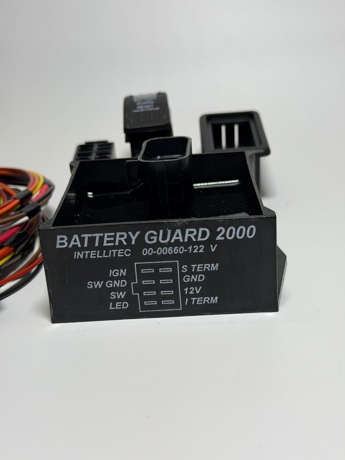 Intellitec 12V Battery Guard 2000, 200A, Heavy Duty - 507512SM