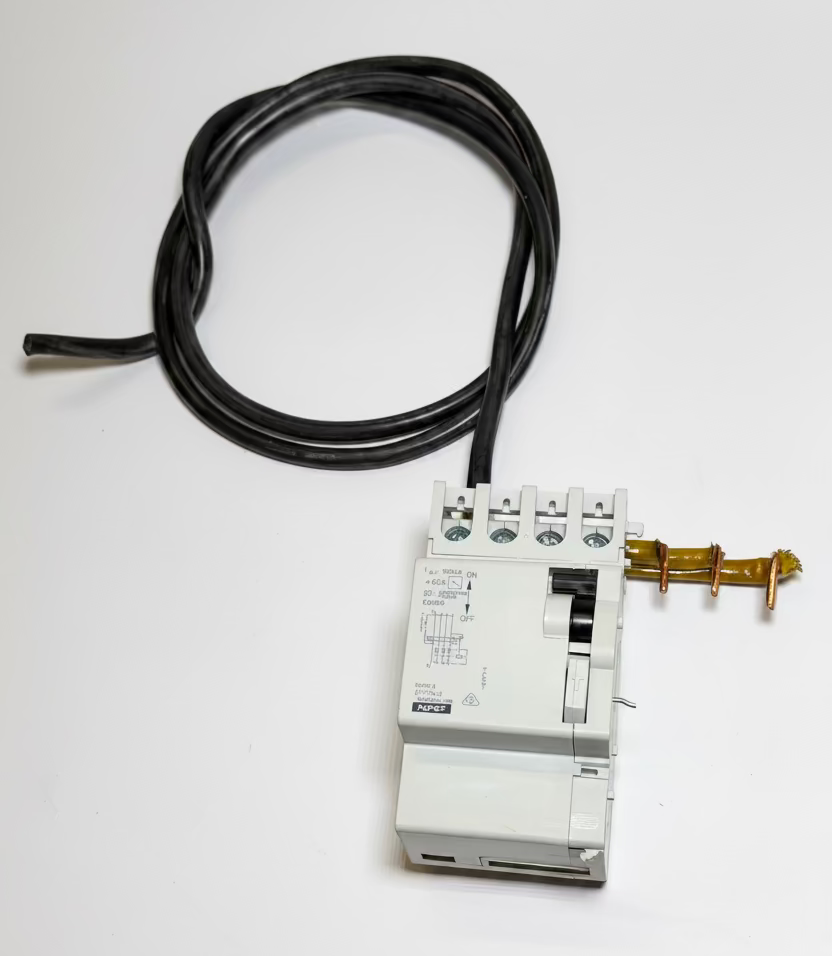 NHP DIN-T DINSAFE Series DSRCM63303PN Add-On Block, Clip-on, 63A, 3 Pole