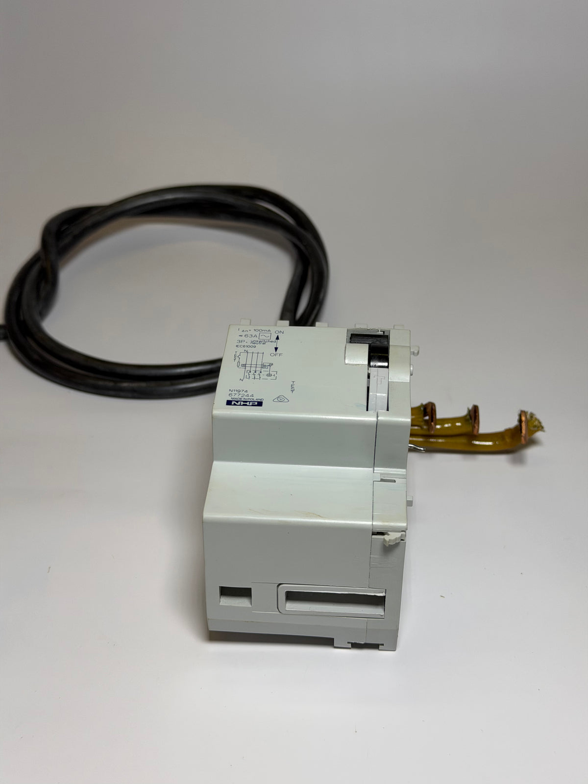 NHP DIN-T DINSAFE Series DSRCM63303PN Add-On Block, Clip-on, 63A, 3 Pole