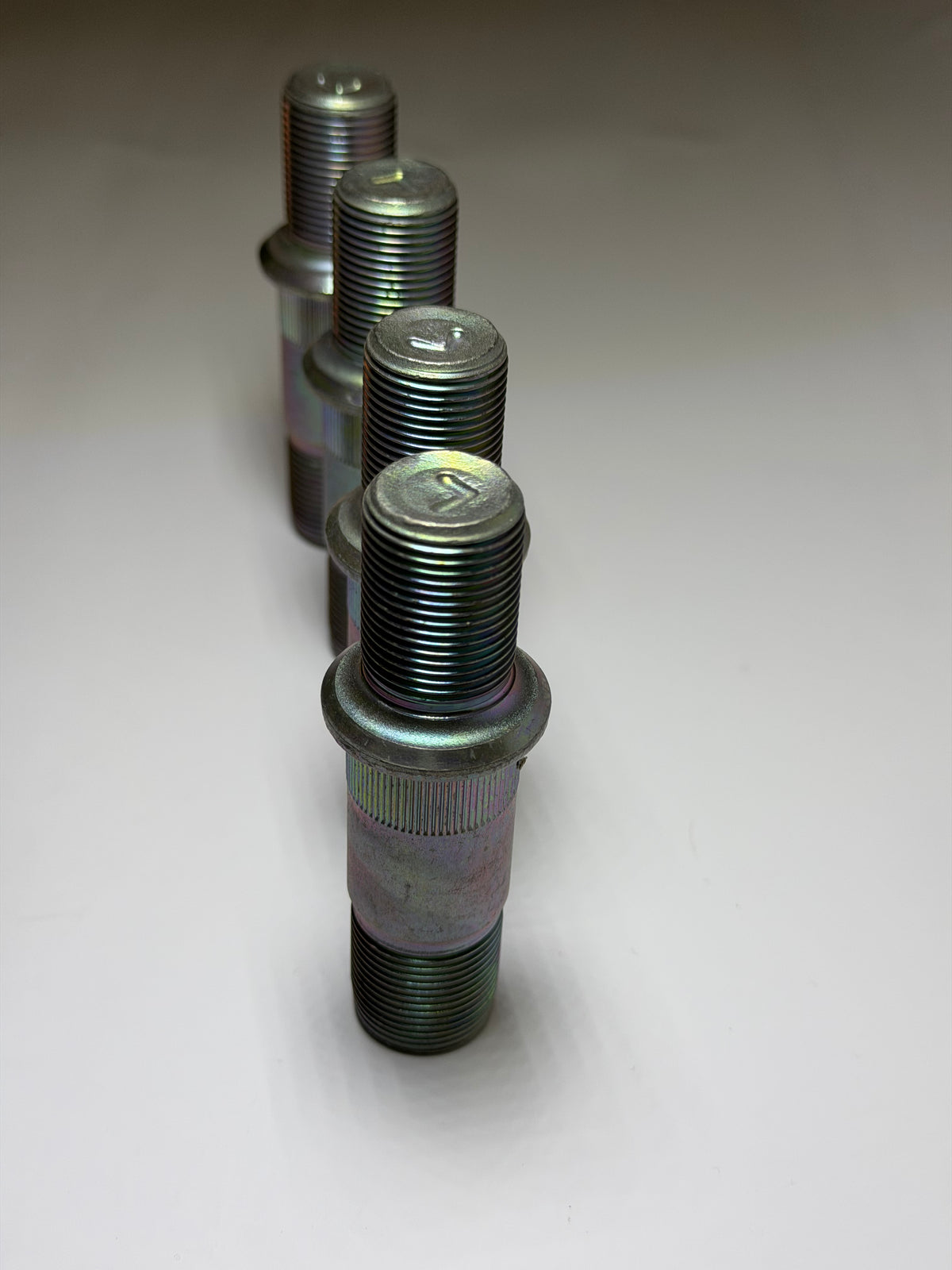 Isuzu 8970815852 Genuine Rear Wheel Pin, Bag of 4