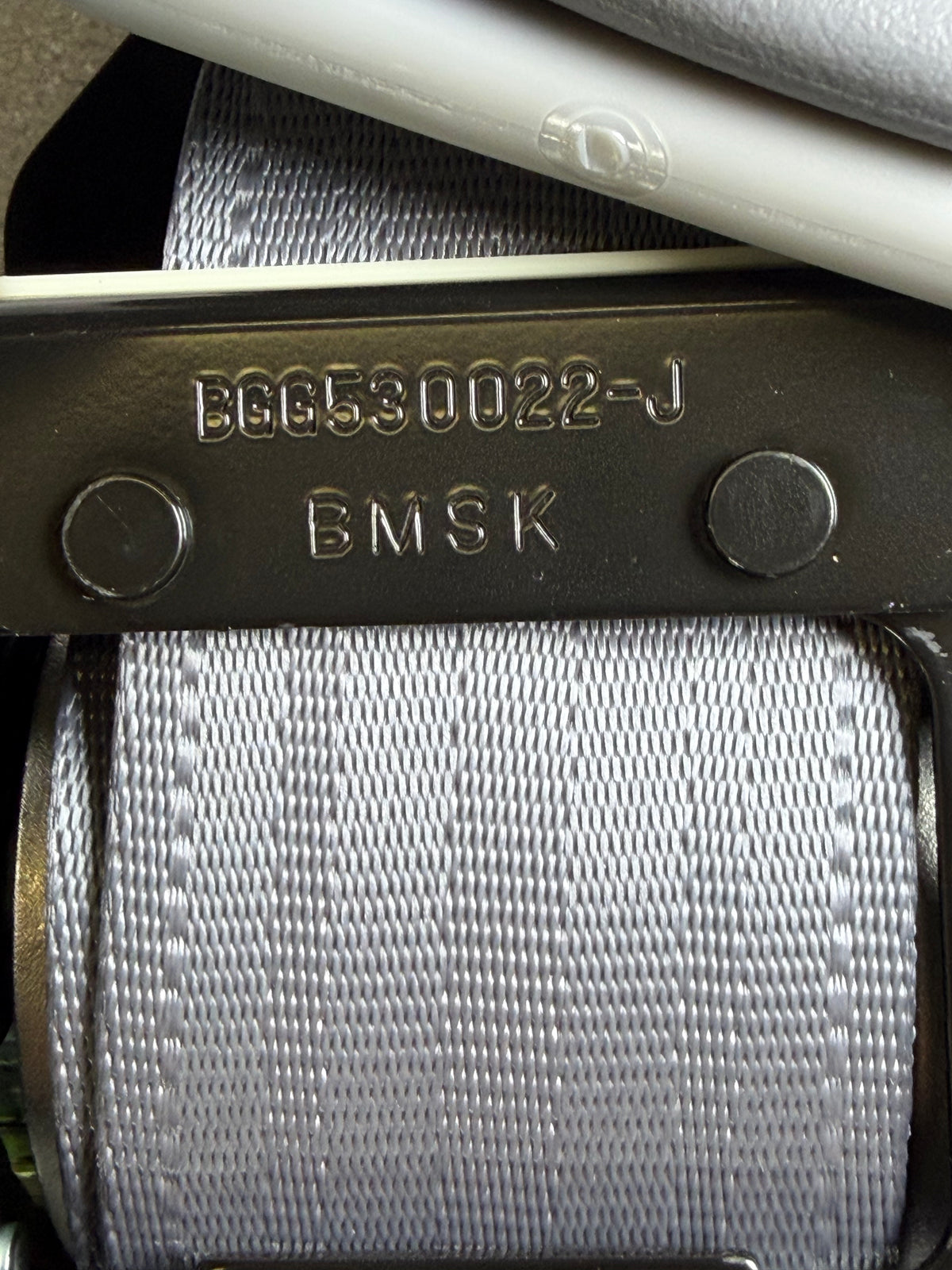 Mitsubishi MK620645 Genuine Seat Belt Assembly