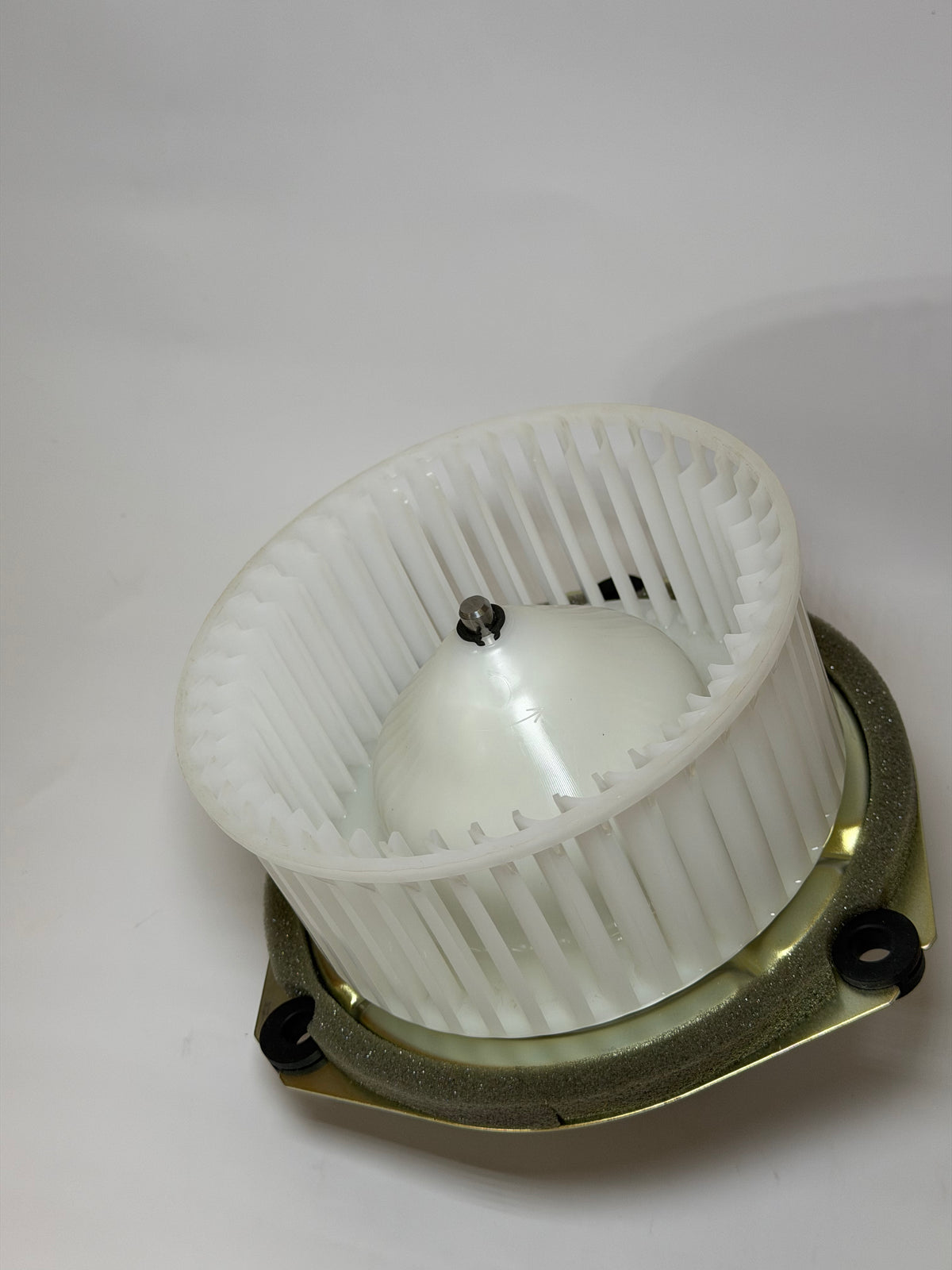 Hitachi 4654697 Motor, A/C