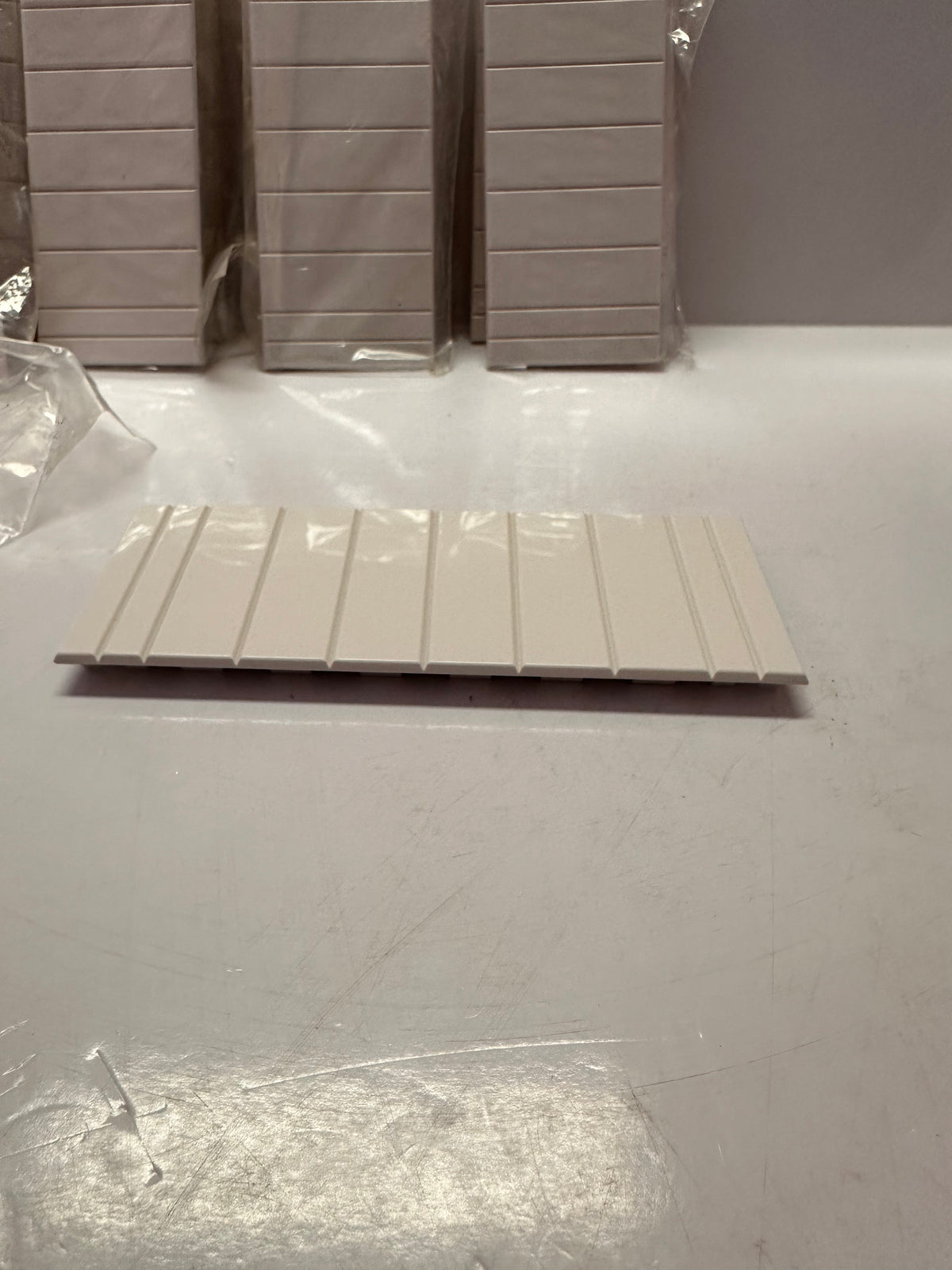Clipsal 4F8-WE Pole Filler 8 Module Wide Strip, box of 10