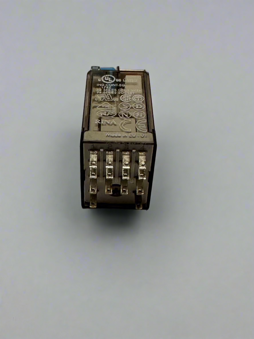 Finder 55.34.9.024.0074 Plug-in Relay 7A, 24V DC, 4PDT