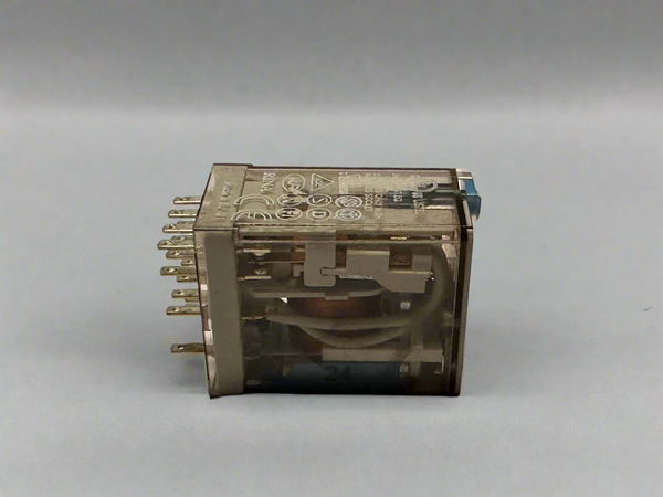 Finder 55.34.9.024.0074 Plug-in Relay 7A, 24V DC, 4PDT
