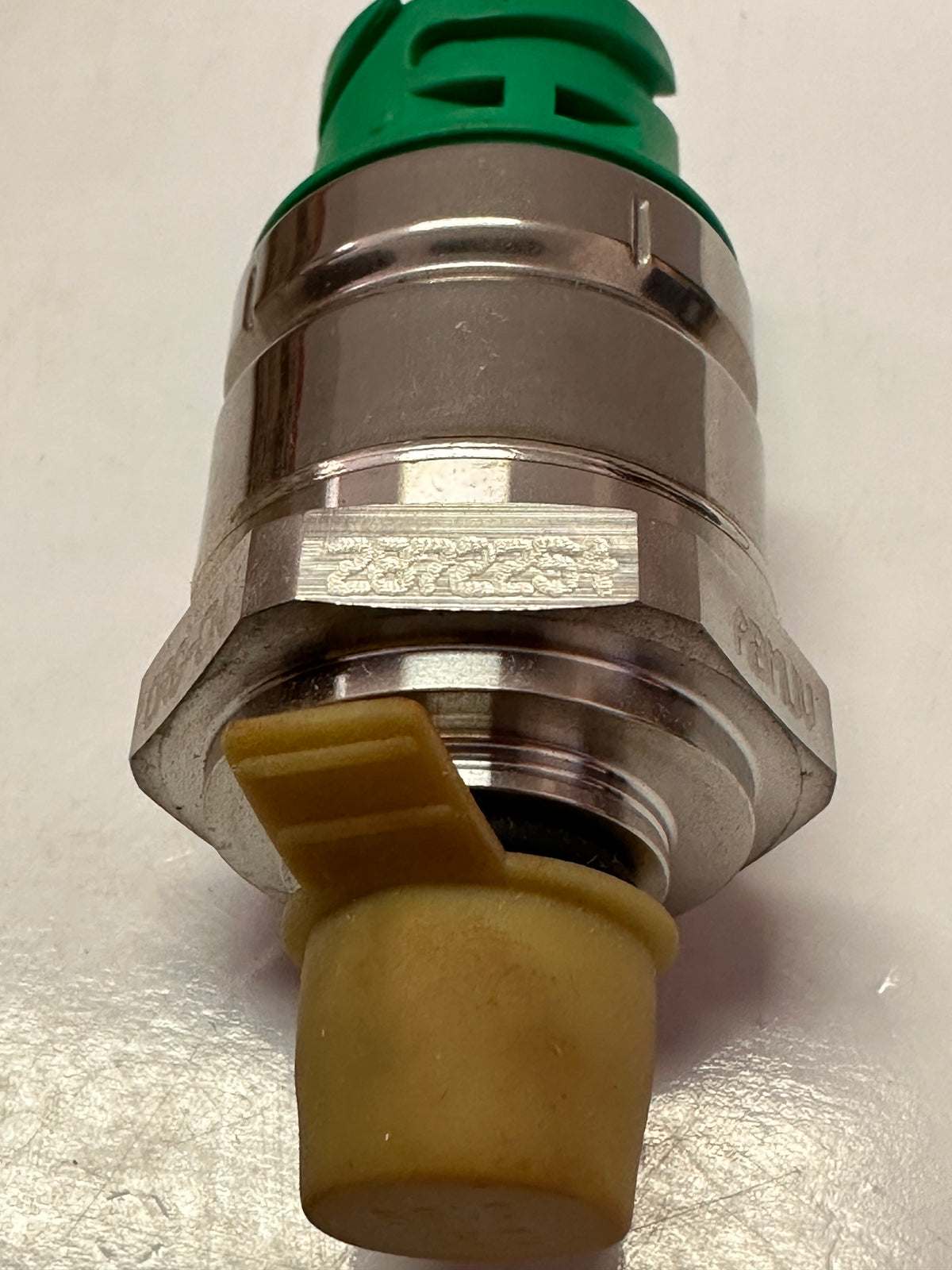 Cummins 2872254 Oil Pressure Sensor