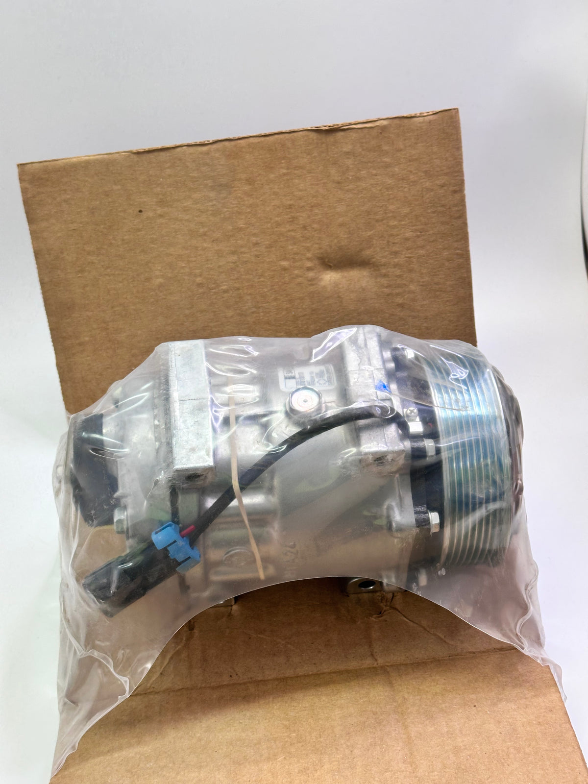 Sanden SD7H15 A/C Compressor U4417/4417 — Voltage Unconfirmed