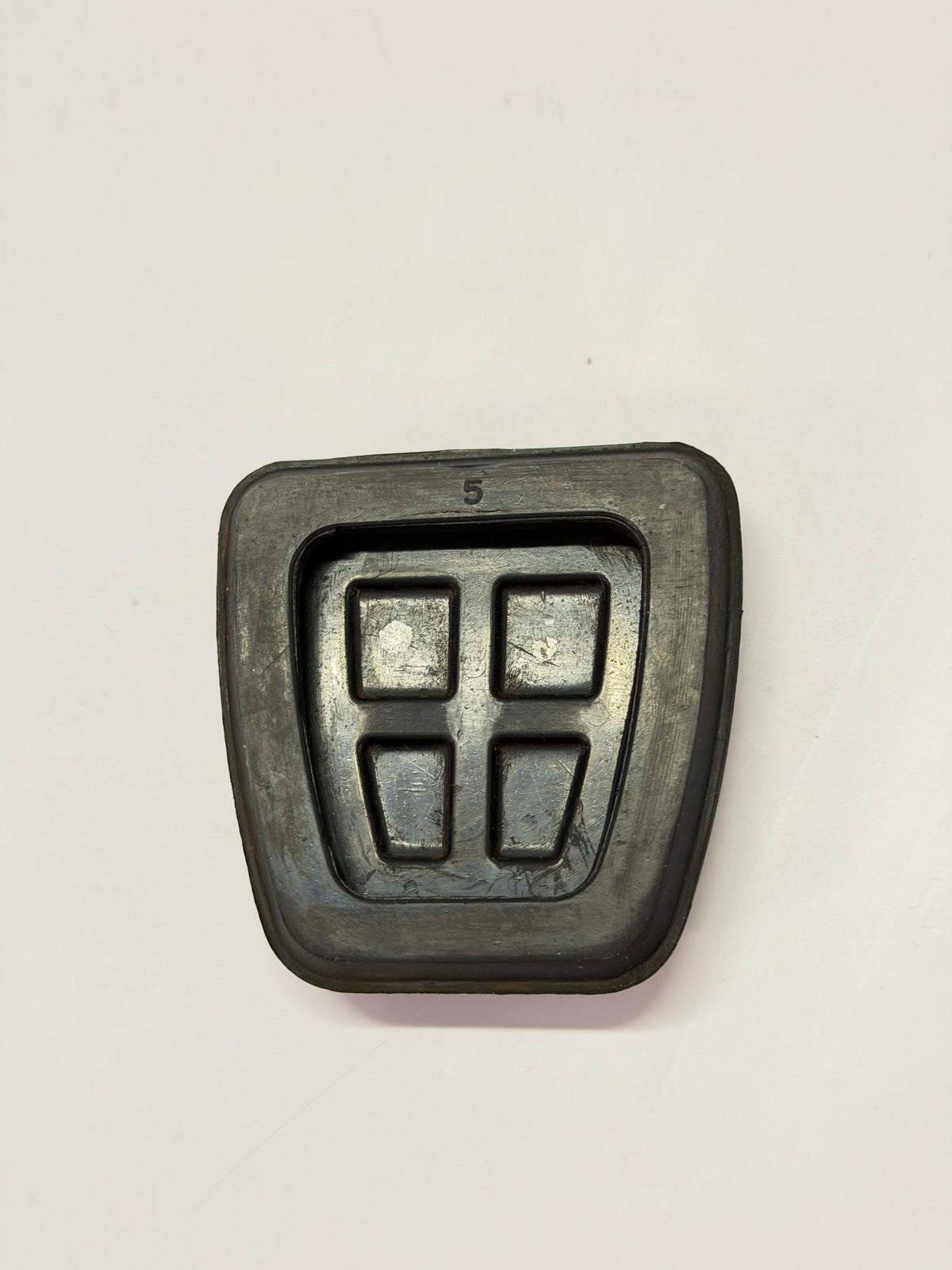 TS196895 Rubber Pedal Pad, Manual Transmission, Brake/Clutch