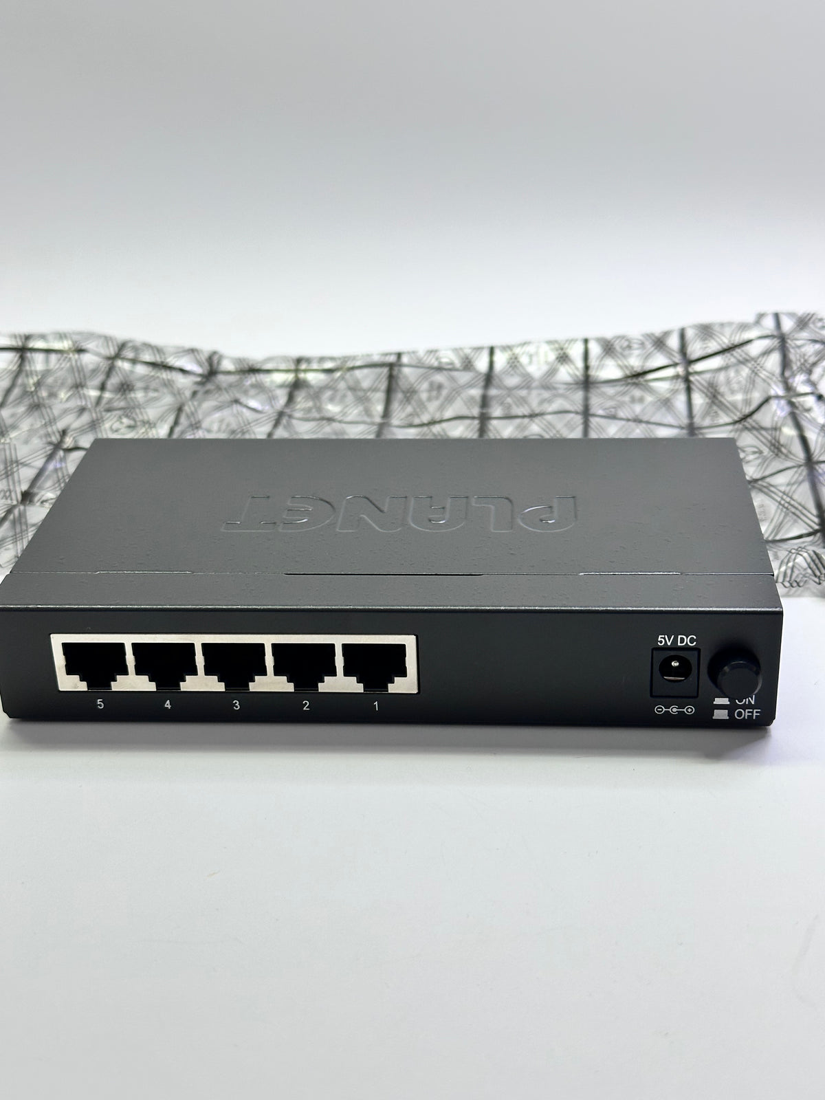Planet GSD-503 5-Port 10/100/1000BASE-T Gigabit Ethernet Switch
