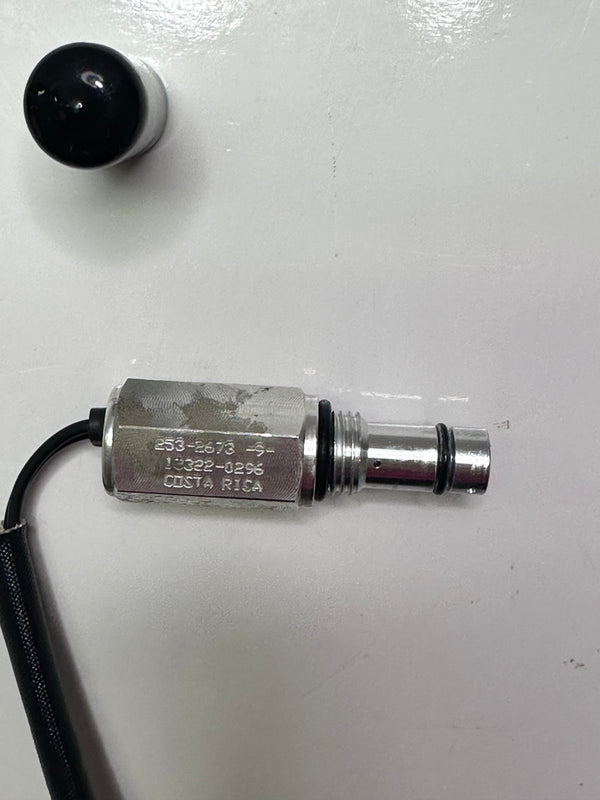 Caterpillar CAT 253-2673 Differential Pressure Switch
