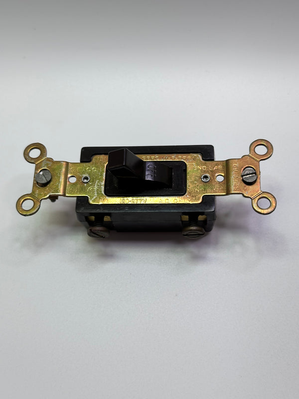 GE 5901-1 Single Pole AC Quiet Switch 15A 120/277V